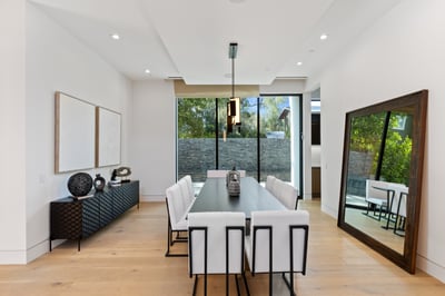Luxury Villa Photo #24