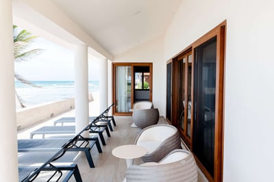 Luxury Villa Photo #9