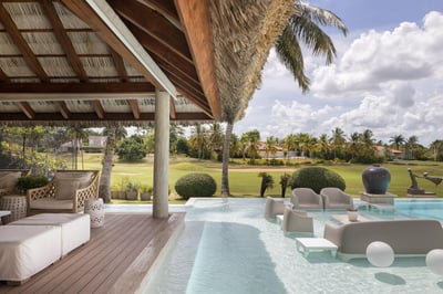 Luxury Villa Photo #2