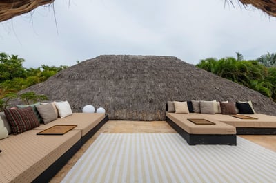 Luxury Villa Photo #24