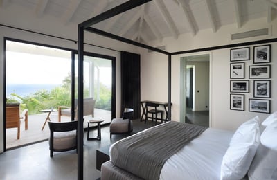 Luxury Villa Photo #22