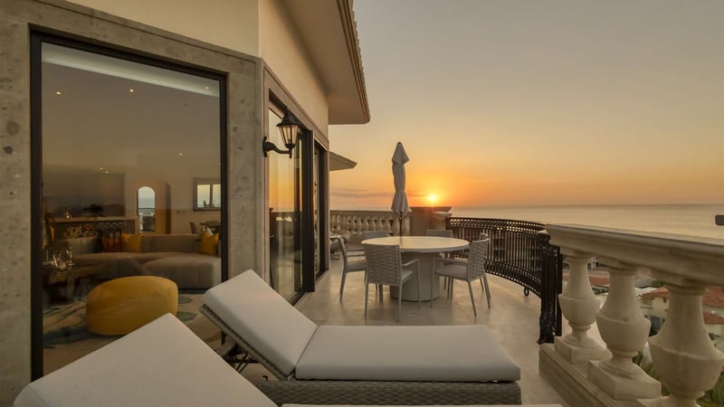 Puerta del Sol Condo C503