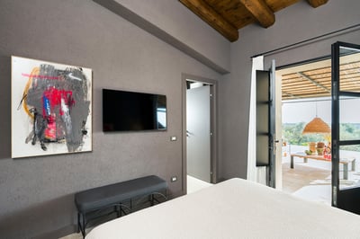 Luxury Villa Photo #32