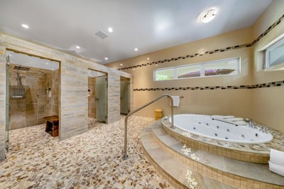 Luxury Villa Photo #83