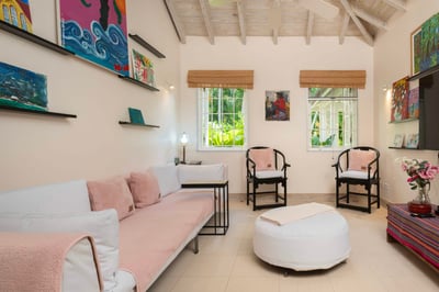 Luxury Villa Photo #30