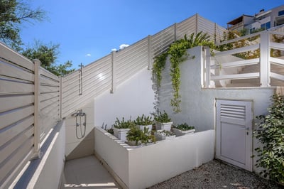 Luxury Villa Photo #28
