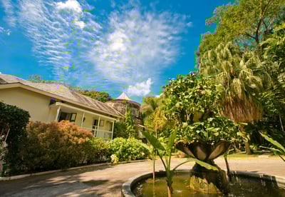 Luxury Villa Photo #10
