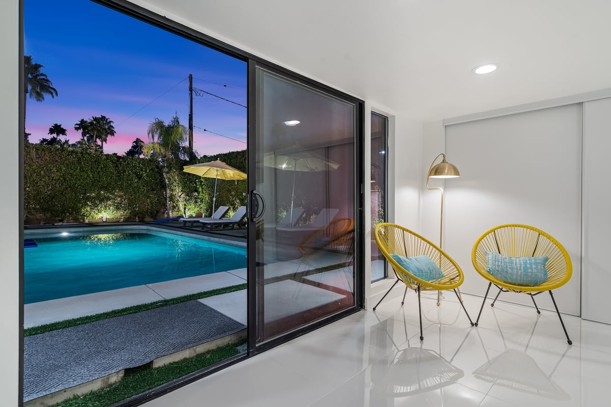 Alexander Desert Dreams