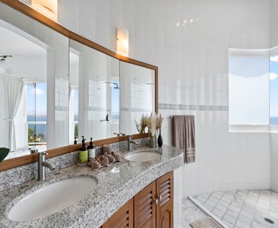 Luxury Villa Photo #84