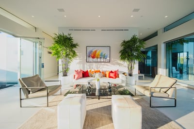 Luxury Villa Photo #16