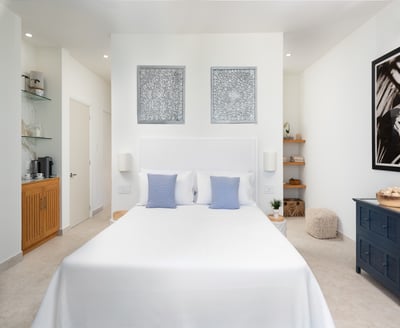 Luxury Villa Photo #20