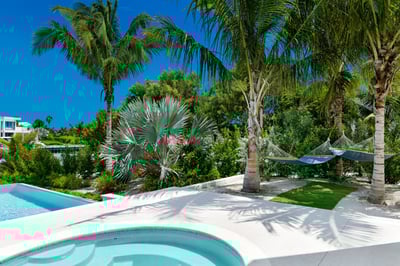 Luxury Villa Photo #2