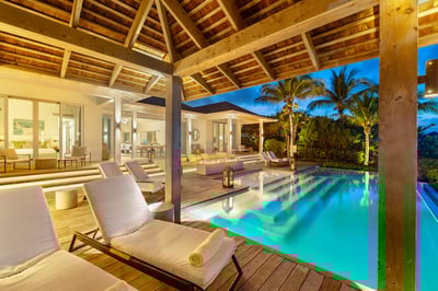 Luxury Villa Photo #2