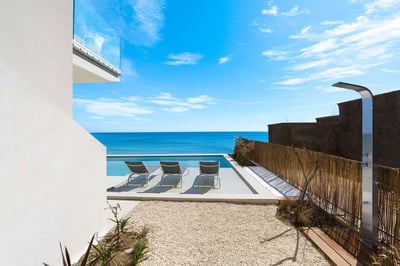 Luxury Villa Photo #10