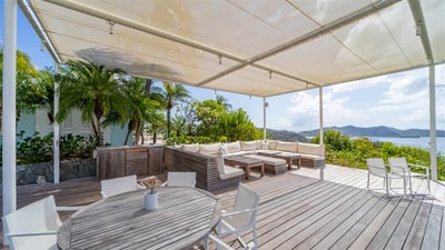 Luxury Villa Photo #11