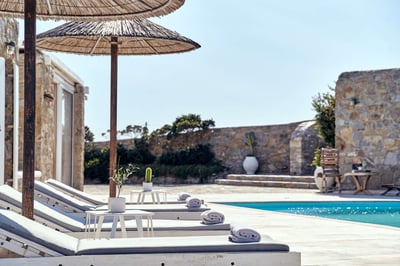 Luxury Villa Photo #9