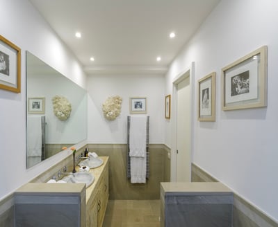 Luxury Villa Photo #47