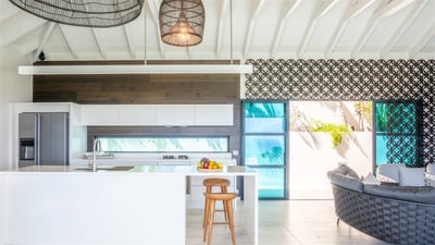 Kitchen & Dining Area