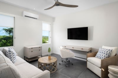 Luxury Villa Photo #14