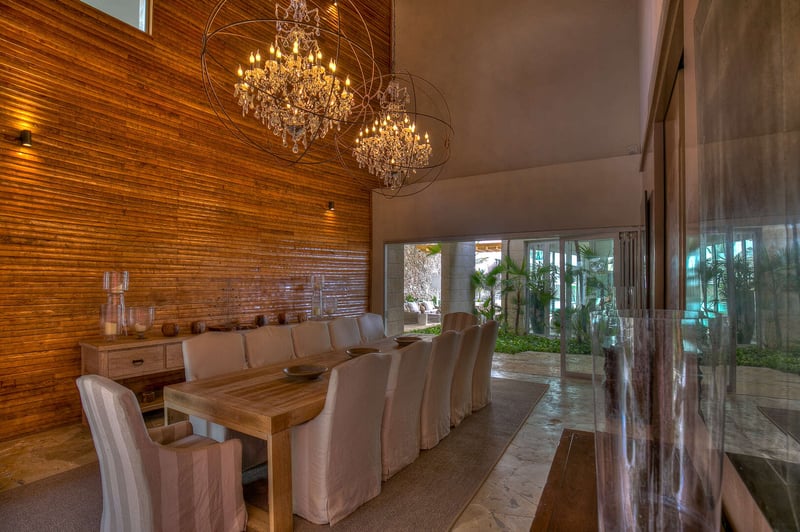 Las Iguanas 47 | Oceania