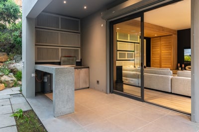 Luxury Villa Photo #19