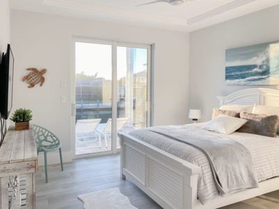 Luxury Villa Photo #14
