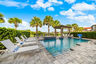 Luxury Villa Photo #2