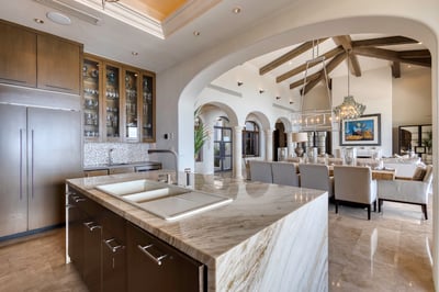 Luxury Villa Photo #27