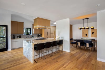 Luxury Villa Photo #7