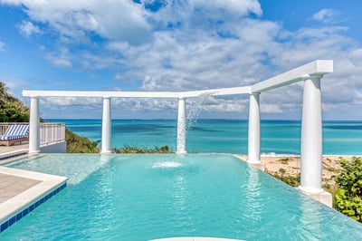 Luxury Villa Photo #5