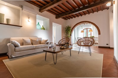 Luxury Villa Photo #13