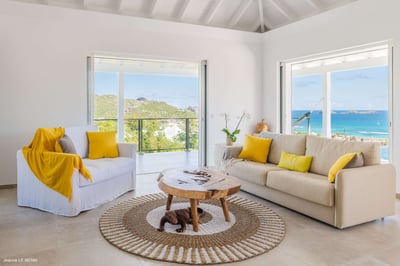 Luxury Villa Photo #12