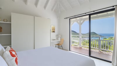 Luxury Villa Photo #17
