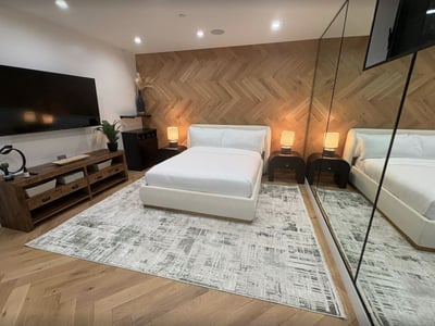 Luxury Villa Photo #37