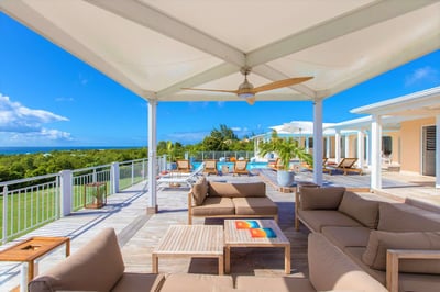 Luxury Villa Photo #14