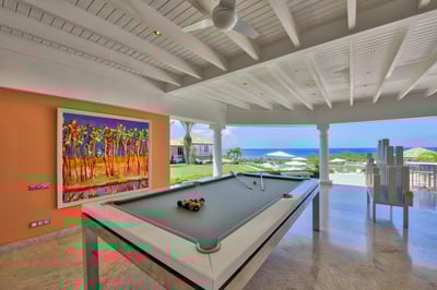 Luxury Villa Photo #14