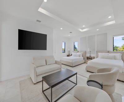 Luxury Villa Photo #47