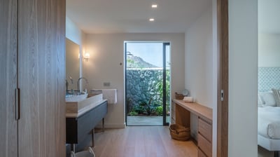 Luxury Villa Photo #60