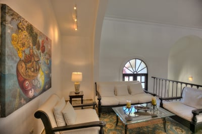 Luxury Villa Photo #12