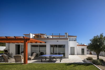 Luxury Villa Photo #9