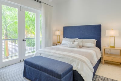 Luxury Villa Photo #25