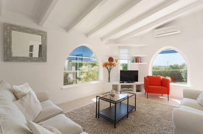 Luxury Villa Photo #12