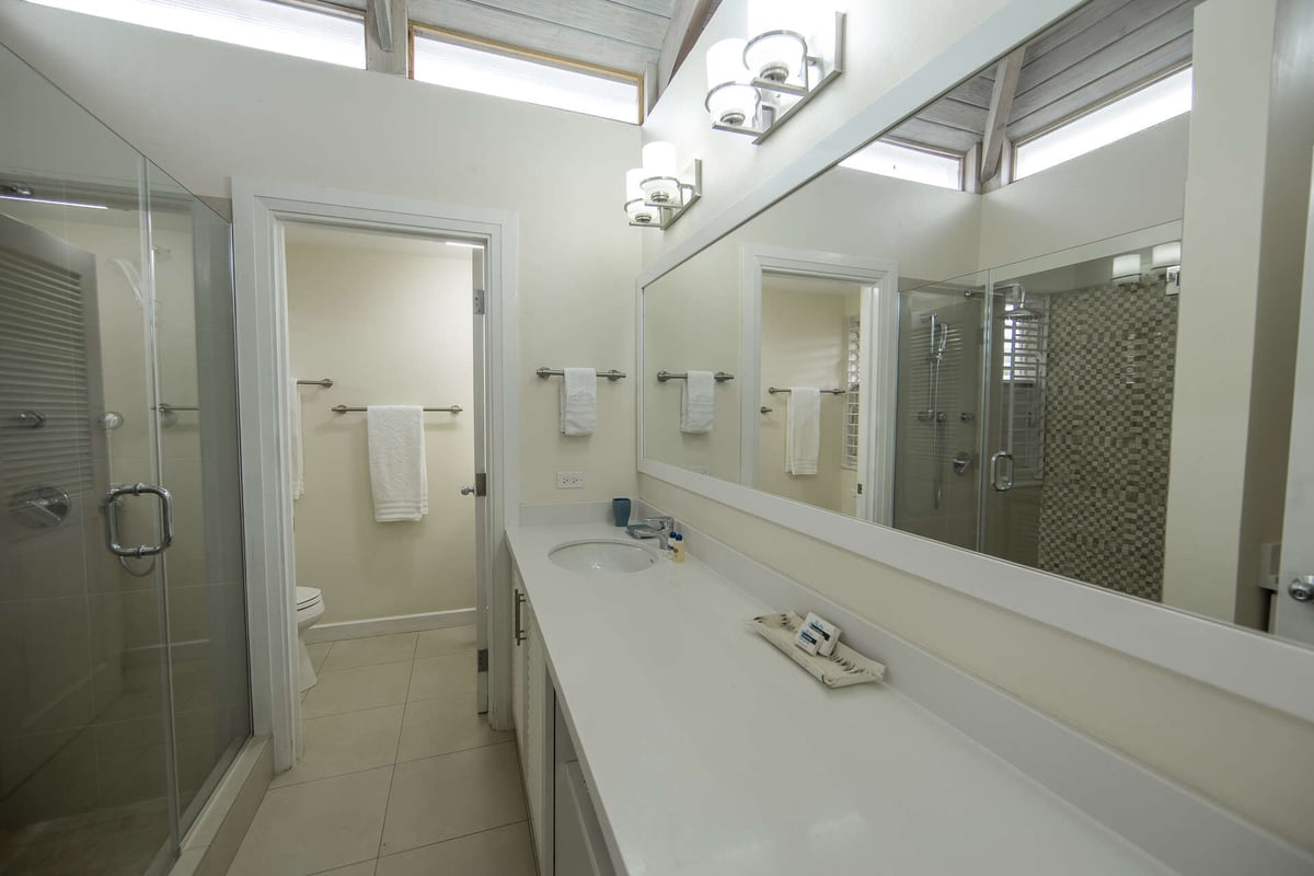 Moonshine villa rental in Silver Sands - 24