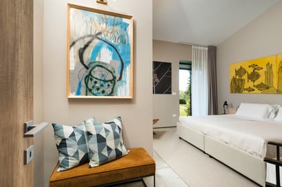 Luxury Villa Photo #48