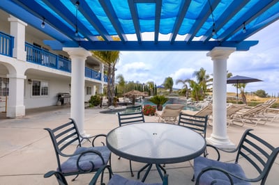 Luxury Villa Photo #12