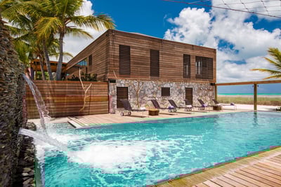 Luxury Villa Photo #2