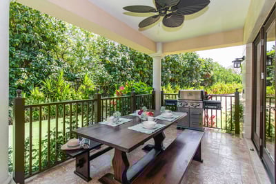 Luxury Villa Photo #3