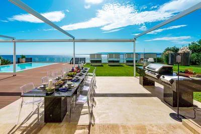 Luxury Villa Photo #10