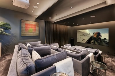 Luxury Villa Photo #17