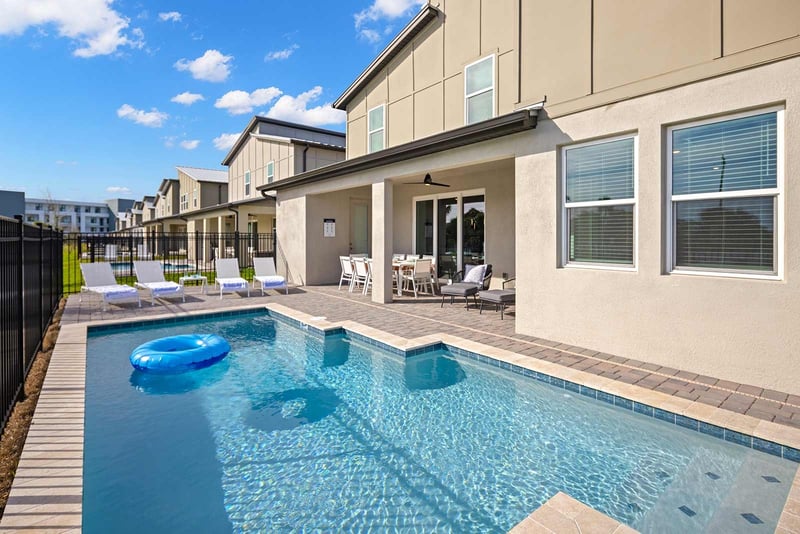 Discovery at Harbor Island Beach Club